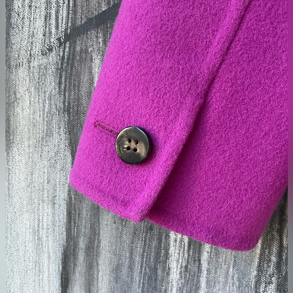RARE Salvatore Ferragamo Fuchsia Virgin Wool Skirt Suit – Made in Italy Size 40 - Picture 8 of 16